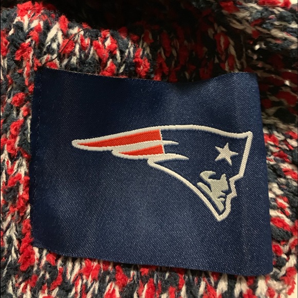 NEW ENGLAND PATRIOTS INFINITY SCARF - Picture 2 of 3